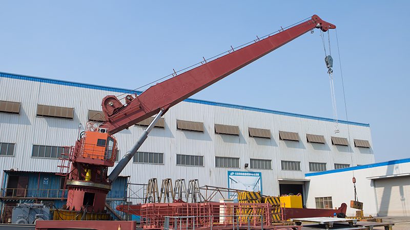 建筑起重机与塔吊：本质区别与适用场景分析